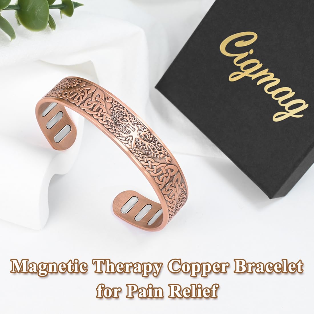 Cigmag size-adjustable bracelet offers tool-free resizing at home