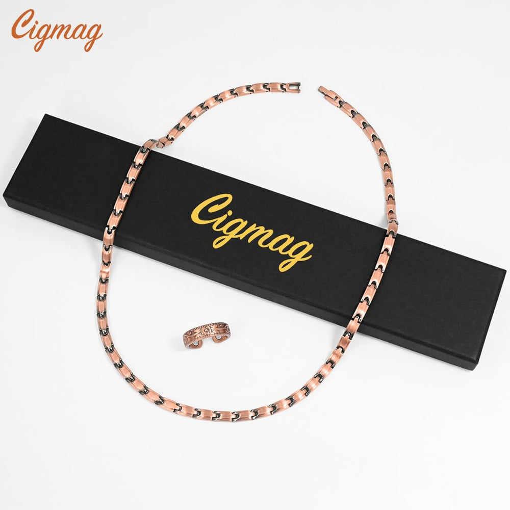 Cigmag copper necklace worn daily for comfortable all-day wear.