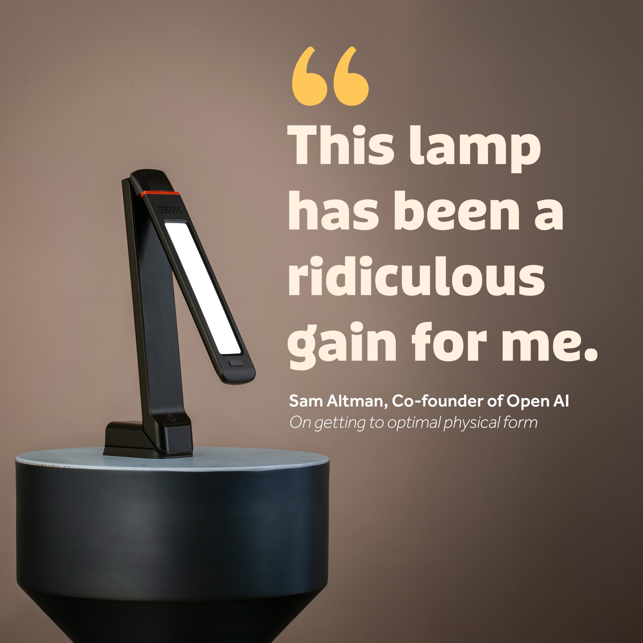 Lumos 2.0 full-spectrum 5500K light mimics daylight on a desk