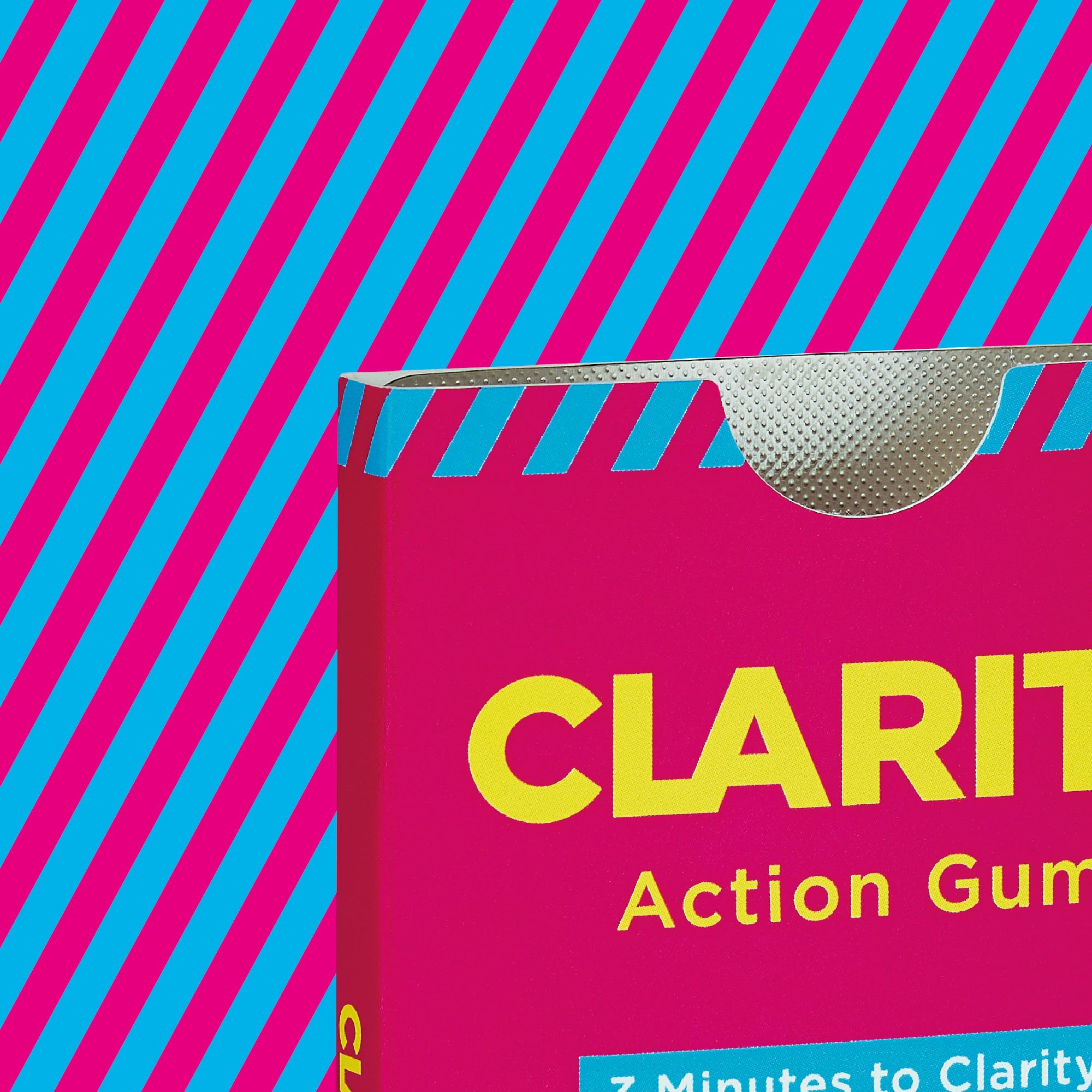 Clarity Action Gum minty aroma with smooth finish for a refreshing cognitive boost.