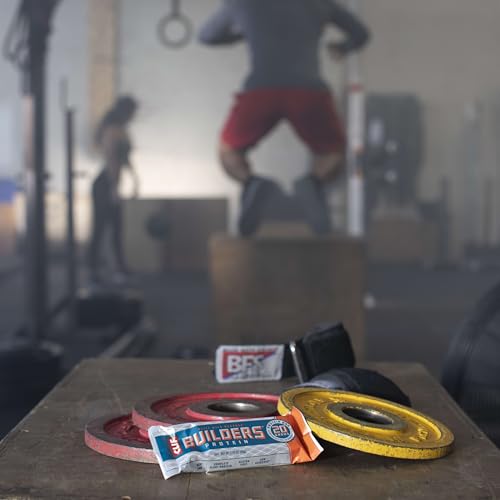 CLIF BUILDER'S wrapper showing 20g plant-based protein label