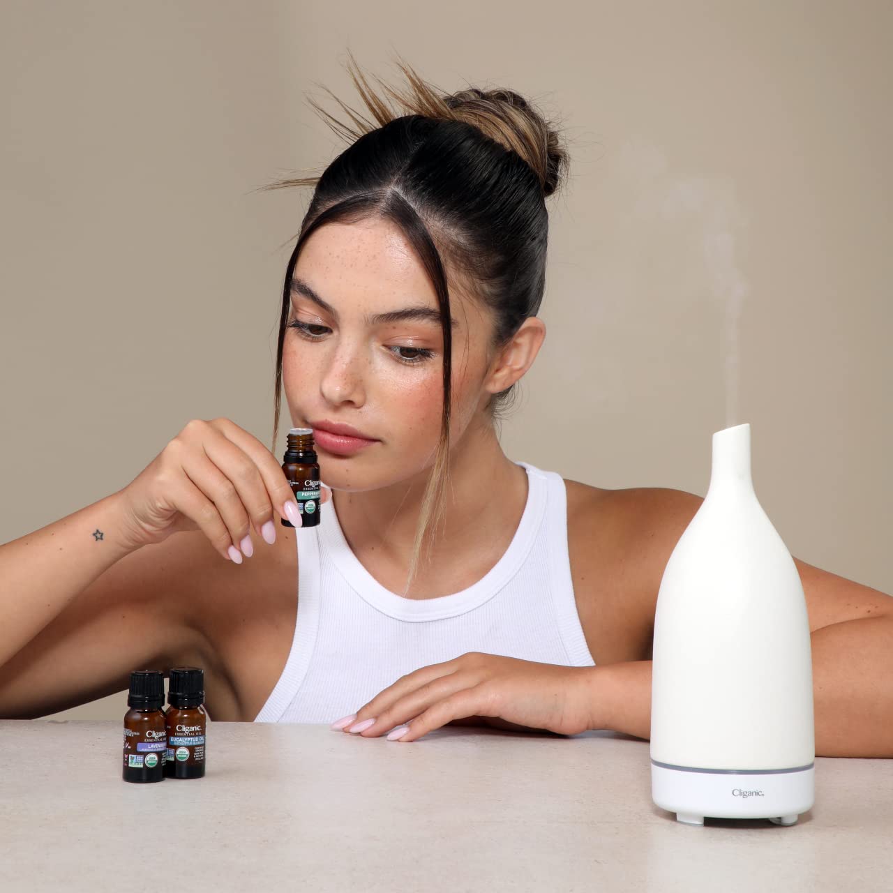 Cliganic Pine Essential Oil diffuser shot with crisp woodsy fragrance