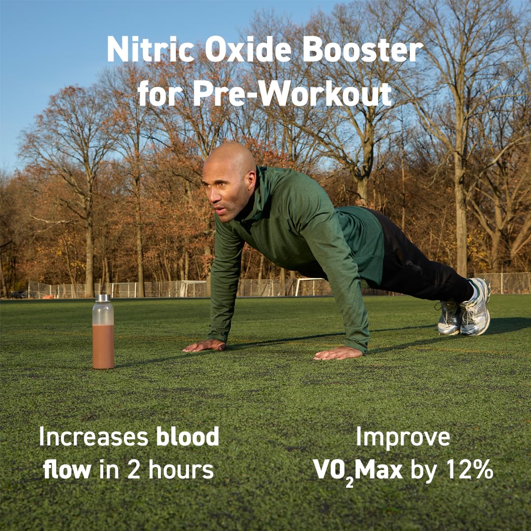 Cardio Health Powder stirred into a smoothie for an easy heart-friendly routine.
