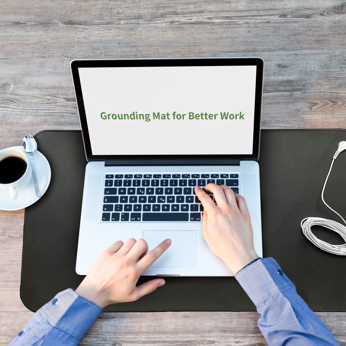 COUSLEWI grounding mat on desk supports calm, focused work.