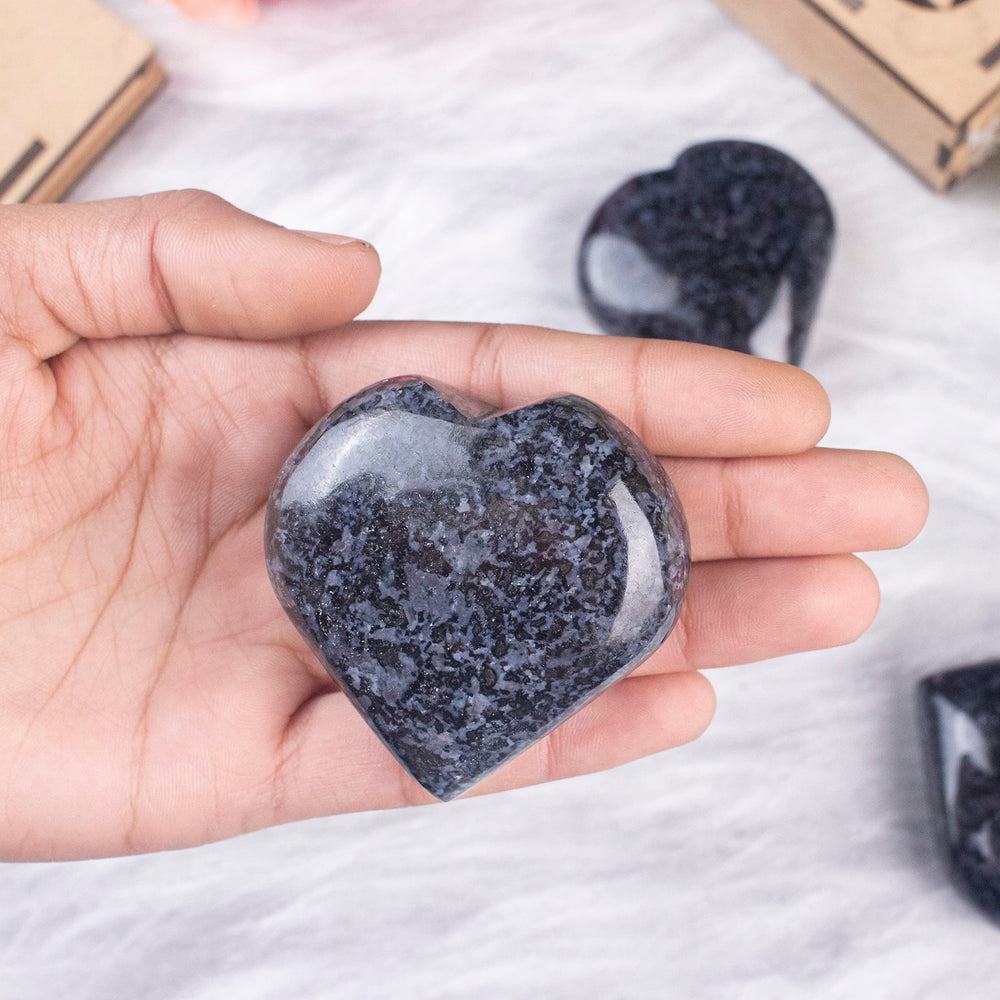Crocon Indigo Gabbro heart catalog view with details and authenticity