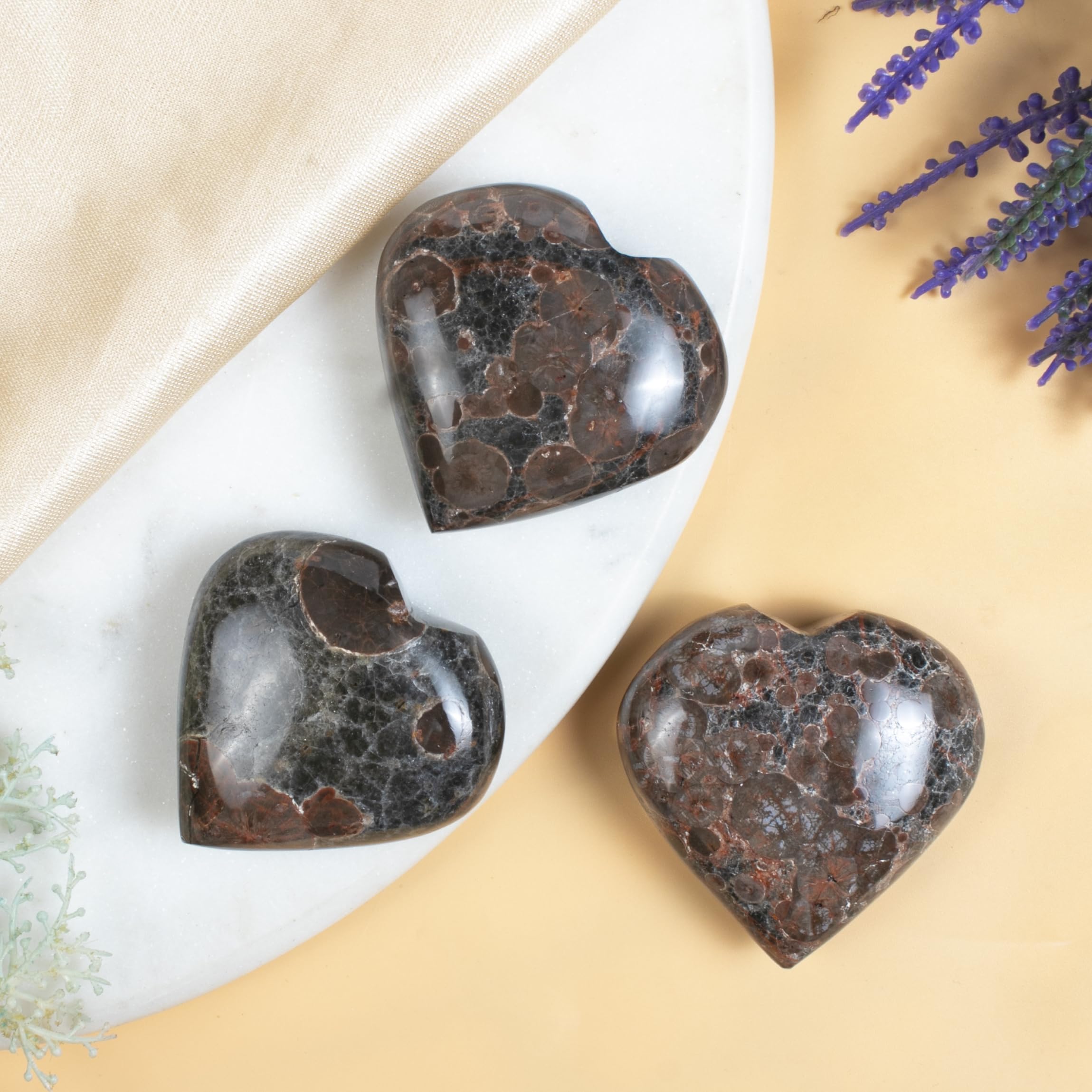 Crocon Peanut Jasper Heart natural stone variations add unique decor charm.