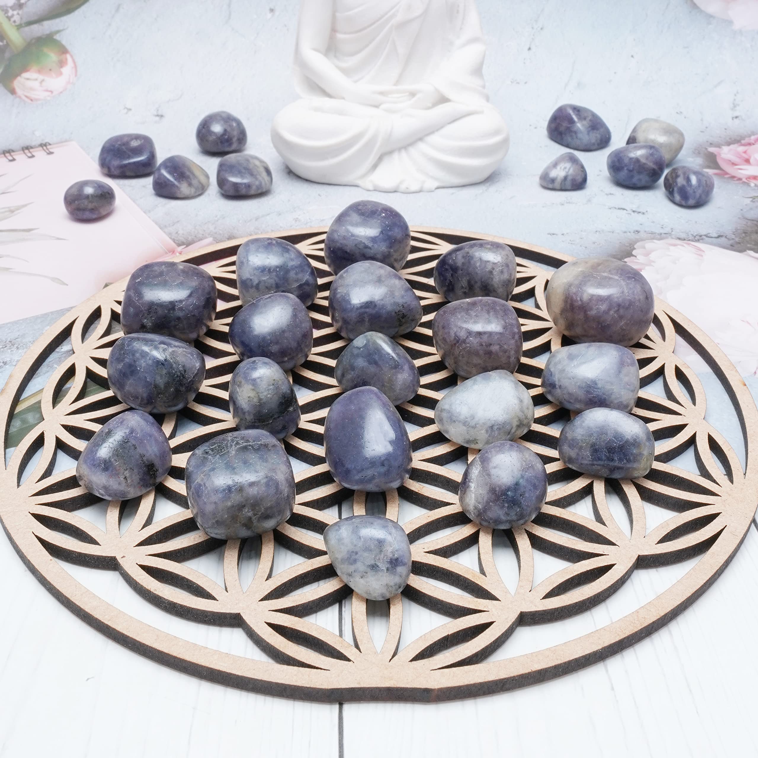 Crocon wedding and holiday decor stones to enhance ambiance