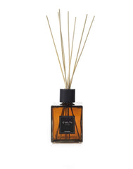 Close-up of the Aramara diffuser wood cap highlighting craftsmanship and design