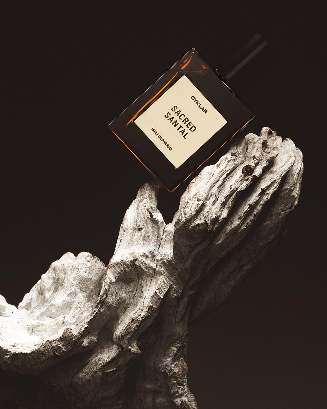CYKLAR Sacred Santal blend with amber and vanilla for warm depth