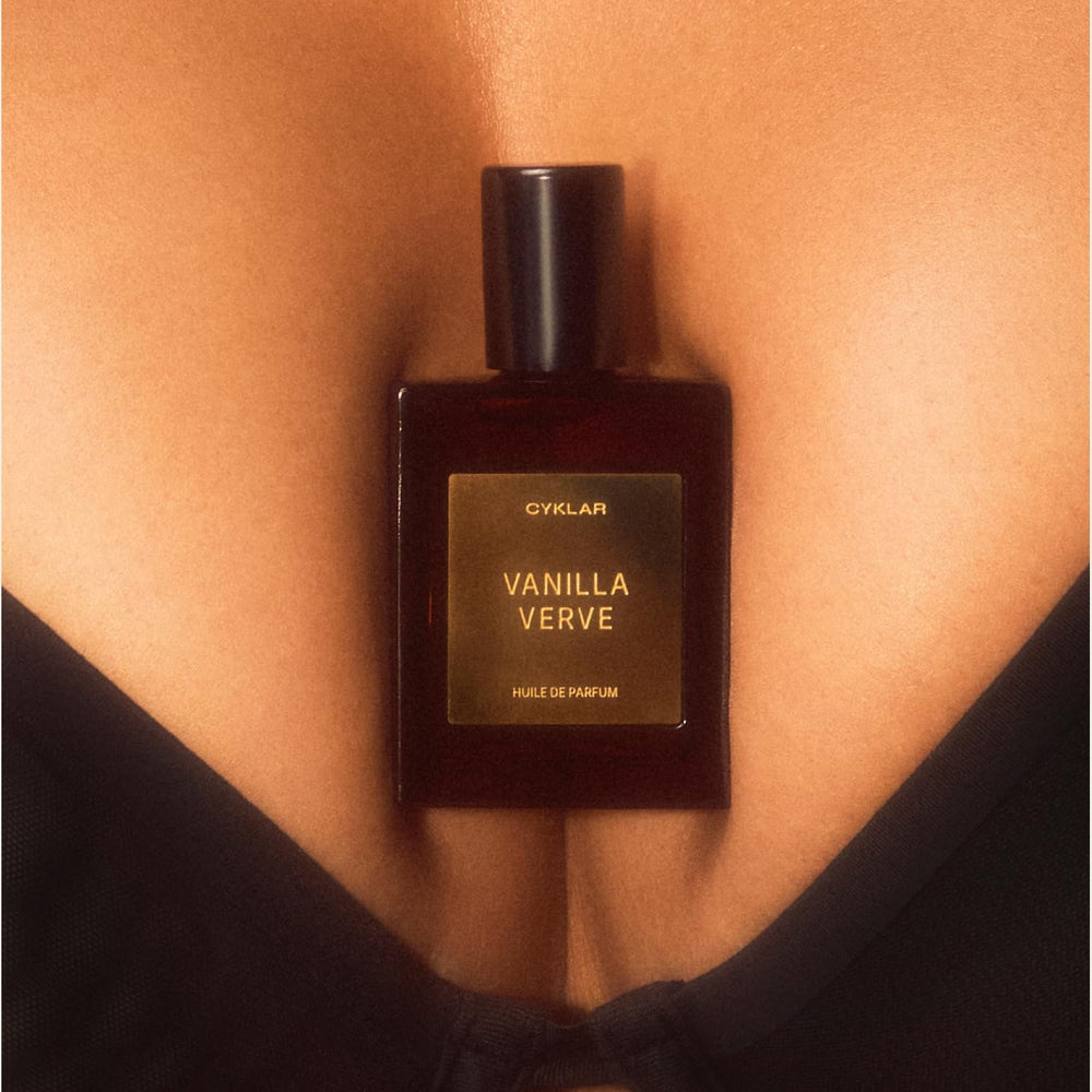 Warm skin bloom enhances scent throughout the day
