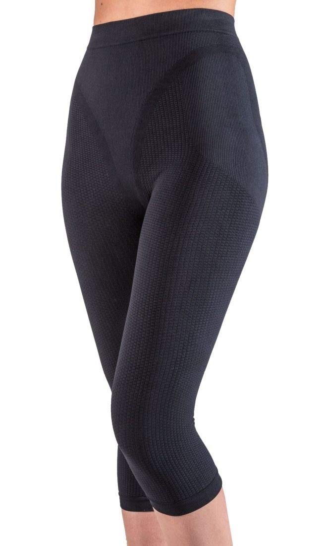 CzSalus Anticellulite Capri Pants front view with compression for a smoother silhouette