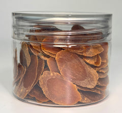 Dian Mai Hao red ginseng slices closeup reveals thin, natural root pieces.