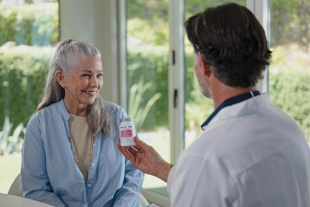 DiaVis capsules displayed to illustrate nerve and kidney support with benfotiamine.