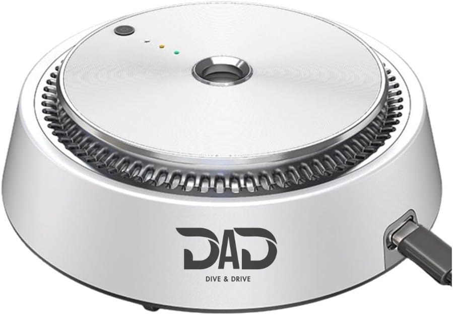 Dive and Drive Royal Silver diffuser auto-starts with your car for effortless scent.