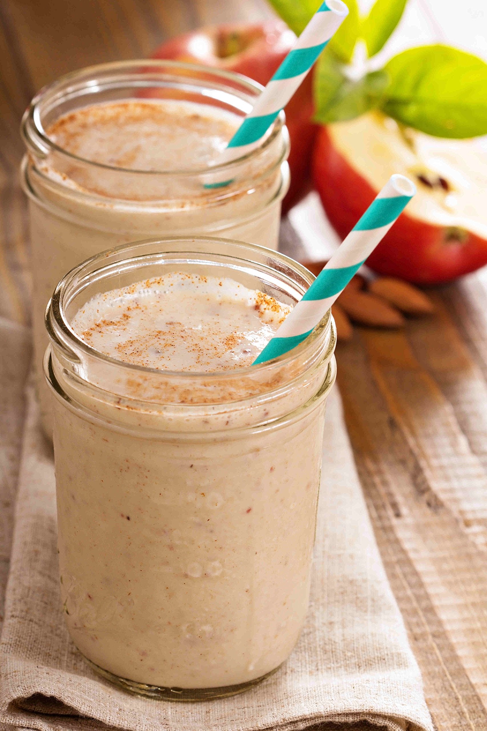 Divine Organics Maca Powder label close-up highlights gluten-free and vegan attributes.