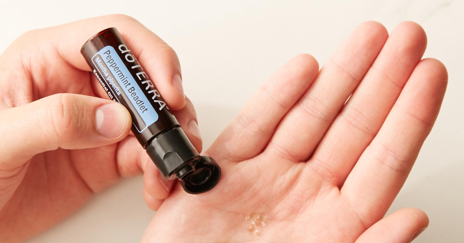 doTERRA Peppermint Beadlet dissolving-on-tongue delivers a quick fresh breath experience.