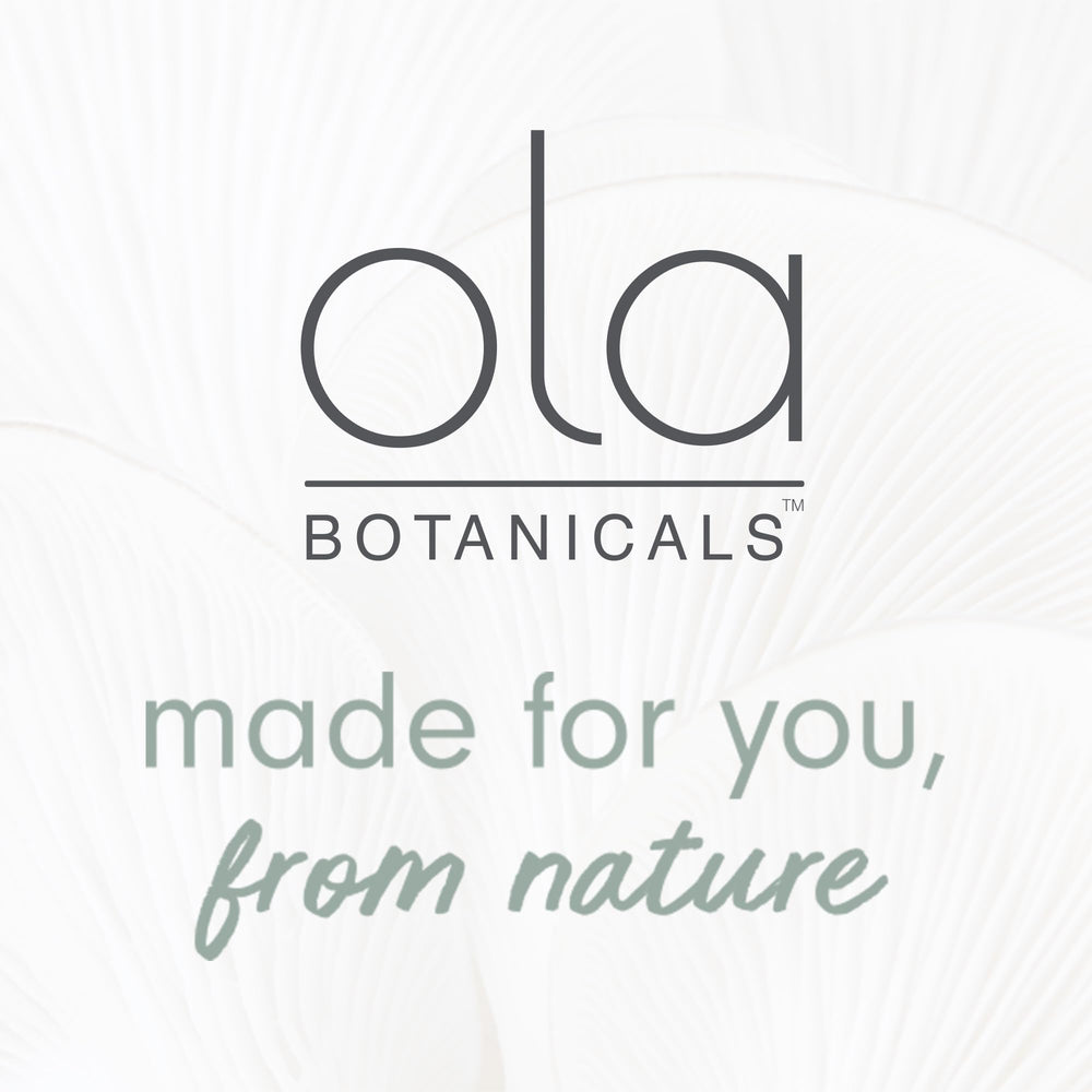 Packaging image emphasizing organic sourcing and oil quality.