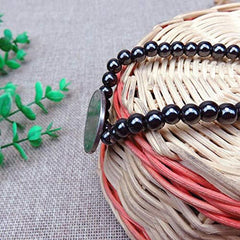 Drkao magnetic bracelet with black polished finish for subtle luxury
