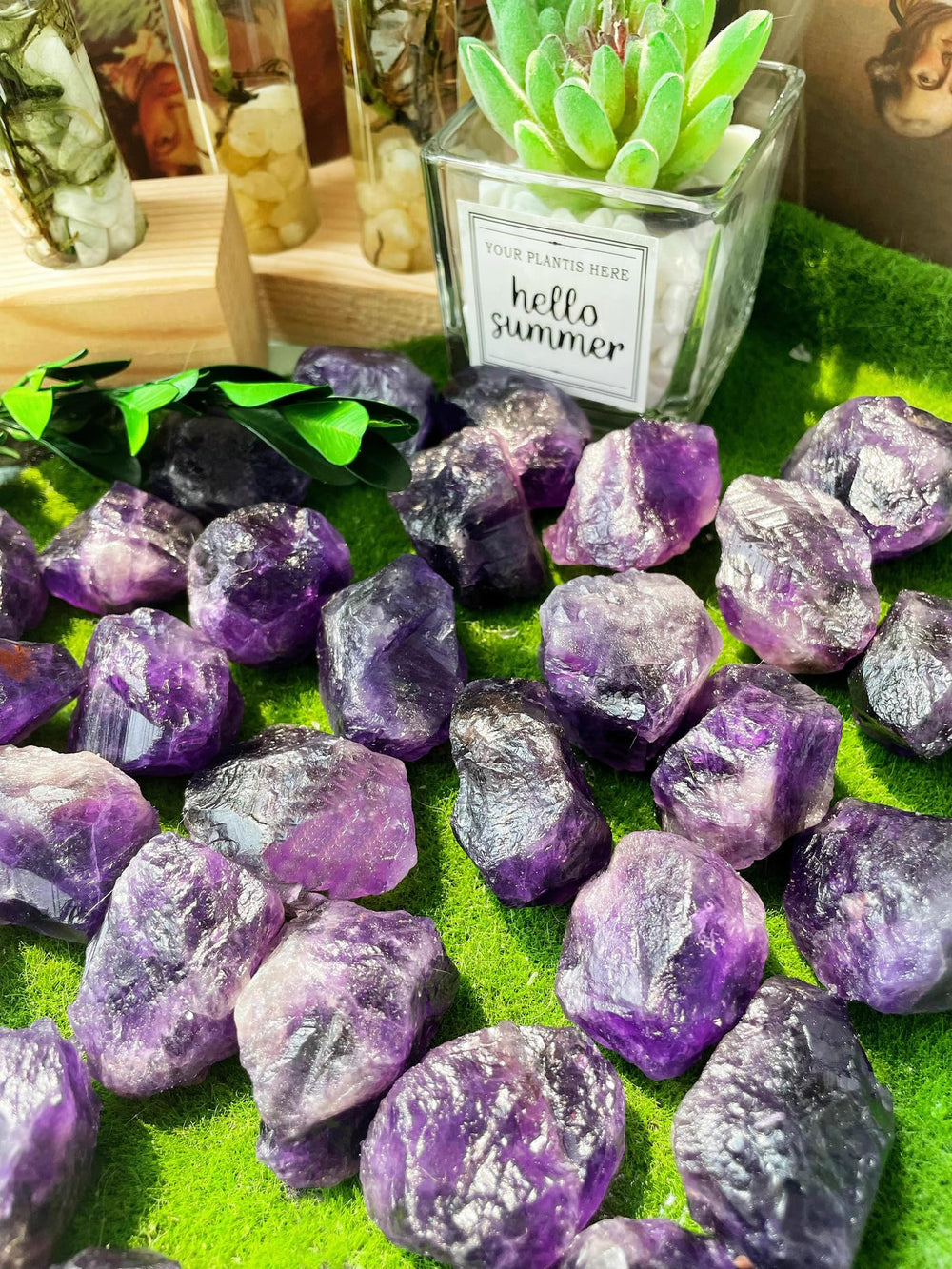 DUQGUHO amethyst rough stone ideal for energy balancing and decoration.