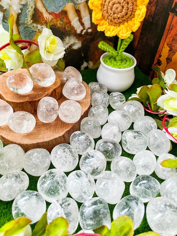 DUQGUHO polished tumbled stones held in hand for meditation