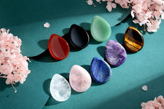 DUQGUHO Tiger Eye crystal aids grounding and clear intention.