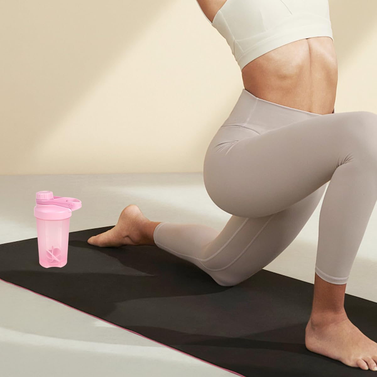 Ideal companion for pre intra and post-workout nutrition.