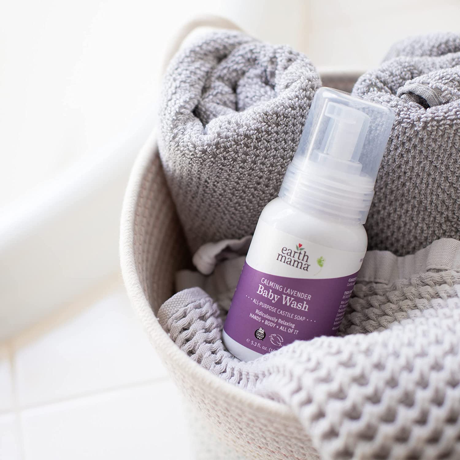 Earth Mama Calming Lavender Baby Wash foaming pump design for easy use