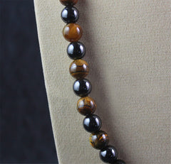 Ecooon 20-inch length necklace laid flat to show fit.
