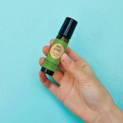 Edens Garden roll-on cap close-up, easy on-the-go application.