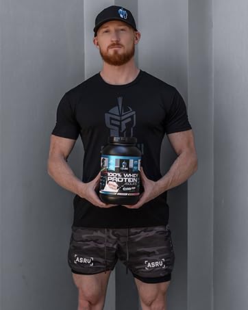 eFlow Nutrition whey isolate shake being poured to illustrate fast-digesting texture