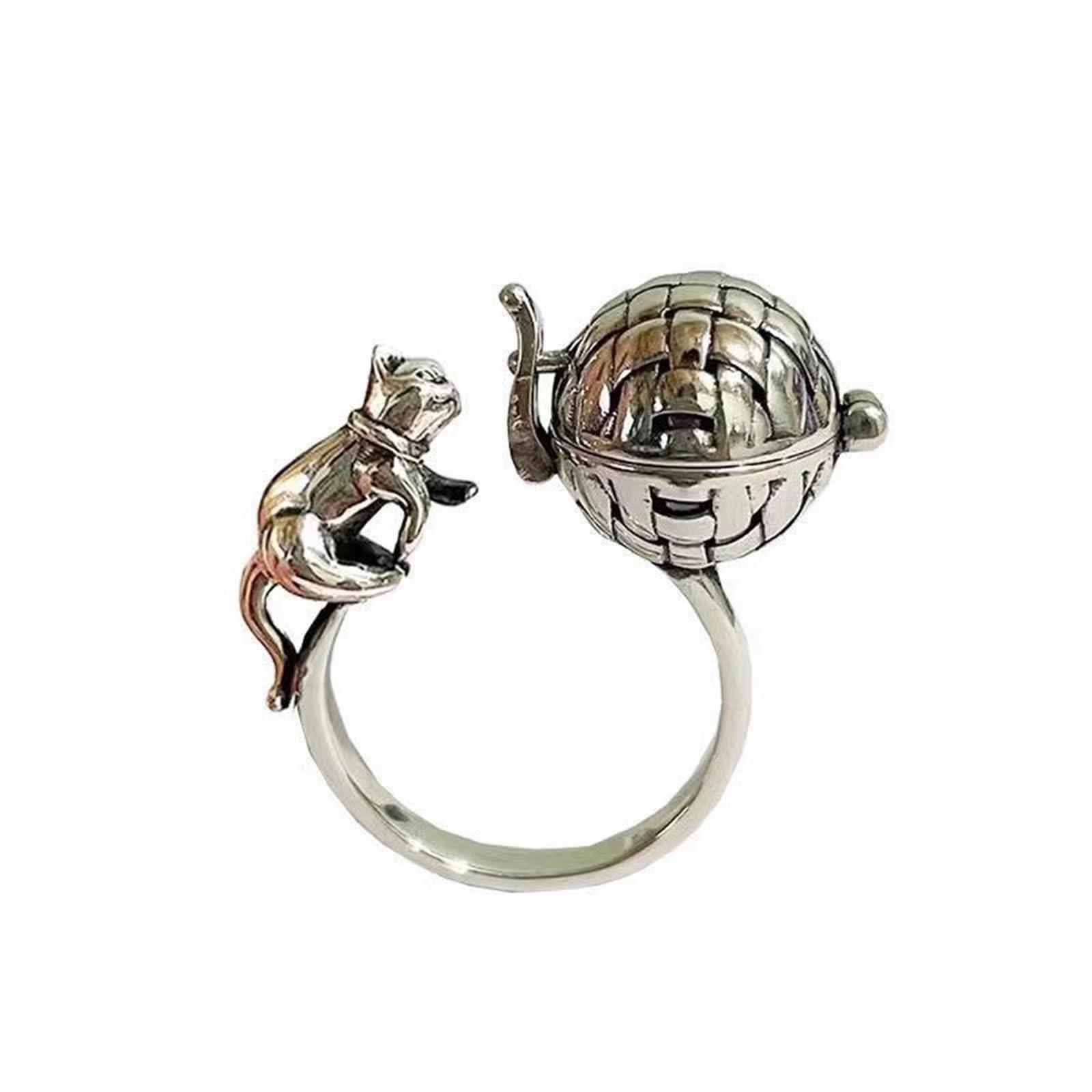 EINCORN Aromatherapy Diffuser Ring closeup shows stainless steel craftsmanship for calm on the go