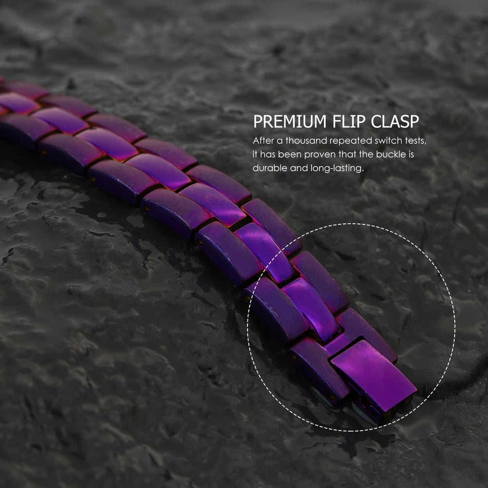 Emmori bracelet tool helps easy length adjustment for a perfect fit.