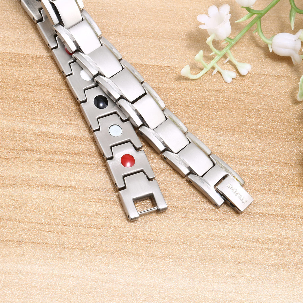 Magnet-focused design emphasizes powerful magnets and 3500 Gauss per magnet.