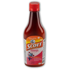 Emulsion de Scott Cherry bottle promotes kid-friendly nutrition with omega-3 and vitamins