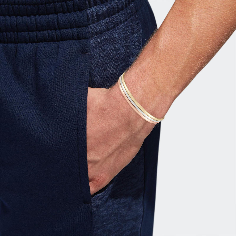EnerCoppeX magnetic bracelet closeup shows magnets for versatile styling.