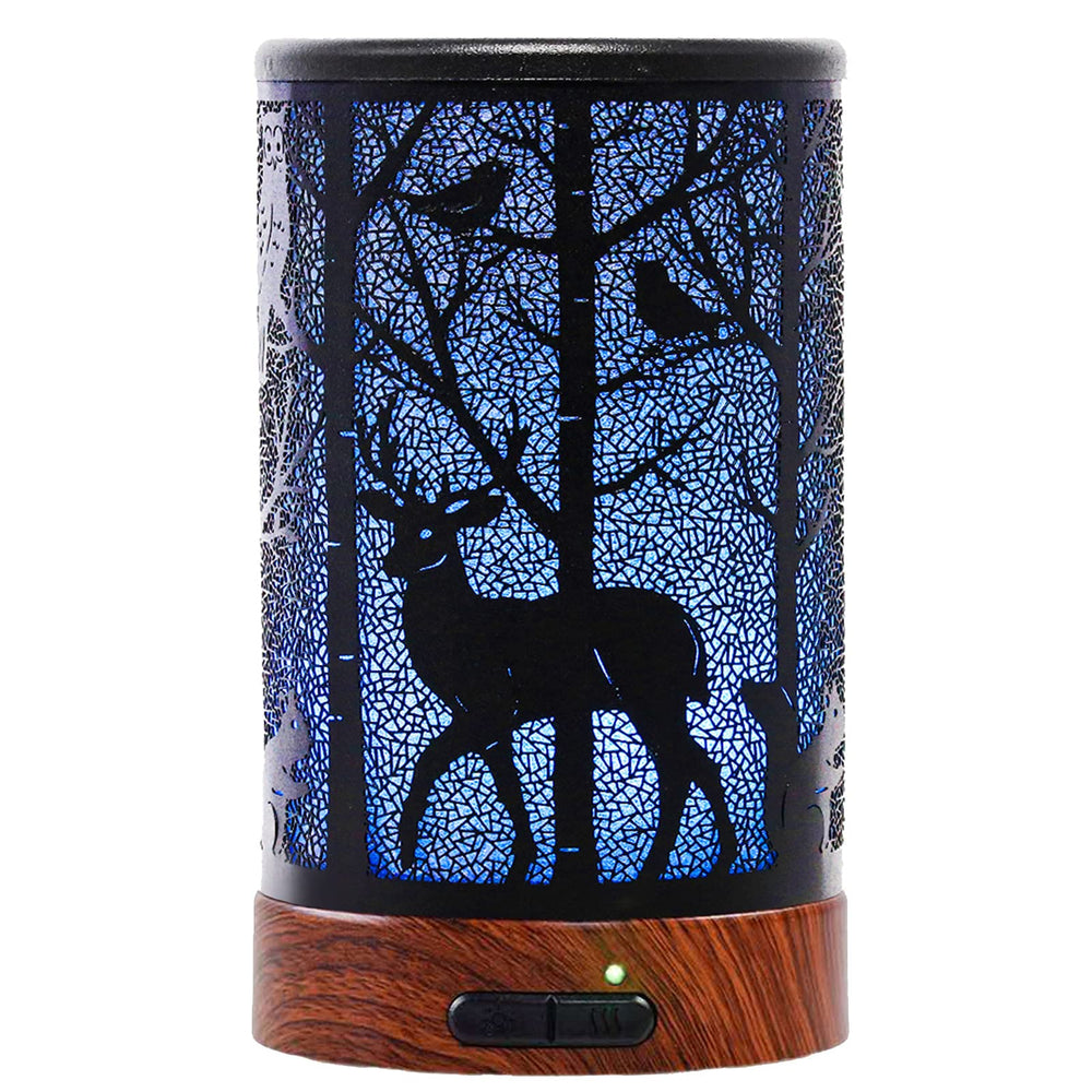 EQUSUPRO deer-pattern diffuser cover adds modern style to living rooms.