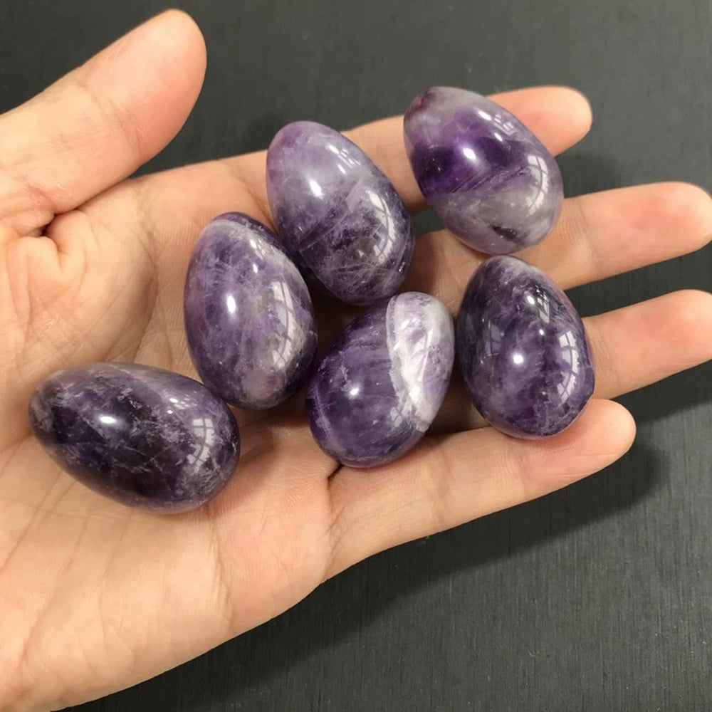 Erliway amethyst egg comes with a velvet pouch for portability.