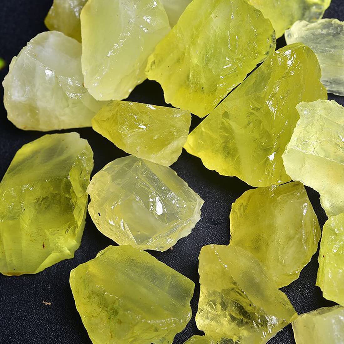 Erliway Citrine raw crystal fountain rock adds ambience to spaces.