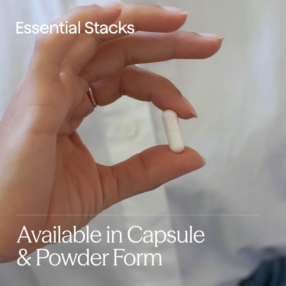 Dissolves easily in drinks: Essential Stacks Gut L-Glutamine powder