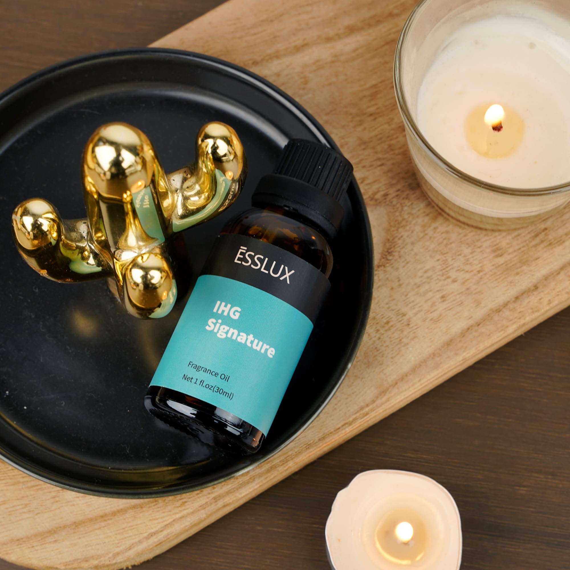 Room spray-ready ESSLux IHG Signature oil refreshes any space.
