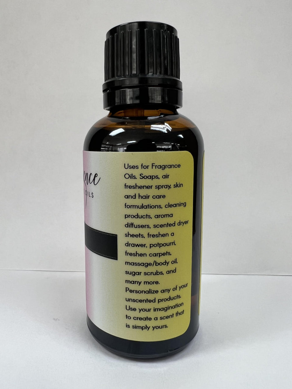 Home care application of Eternal Essence Freesia Plumeria for refreshing rooms.