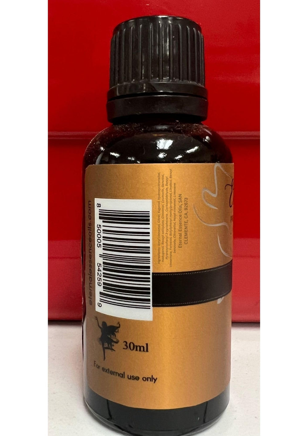 Eternal Essence Maple Pecan diffuser usage image shows room aroma ideas