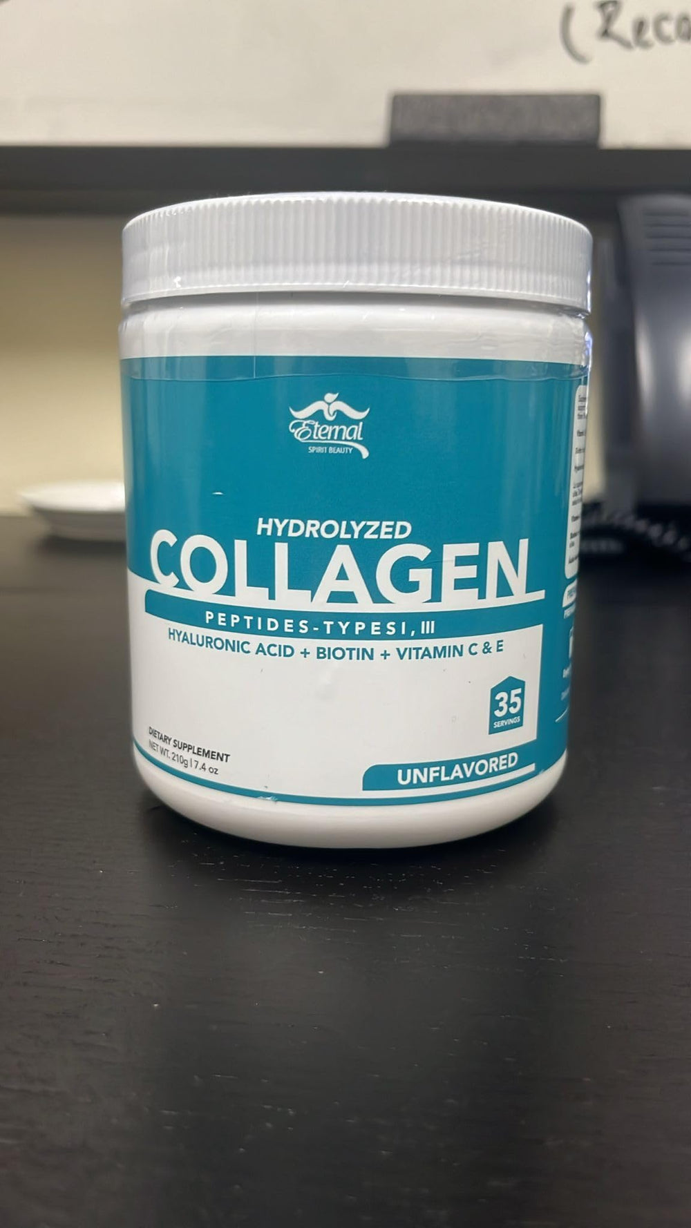 Eternal Spirit Beauty collagen scoop highlights a 6 g serving with 2 g protein.