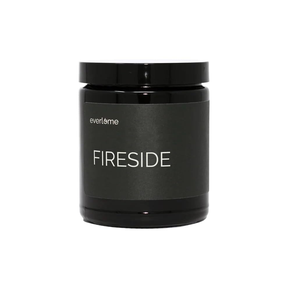 Everlume premium soy wax close-up shows clean, high-quality burn.