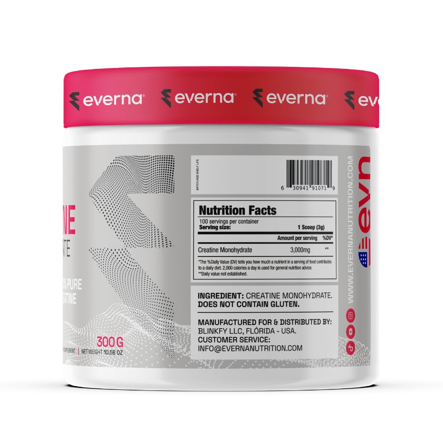 EVERNA Creatine Monohydrate powder close-up shows smooth dissolution.