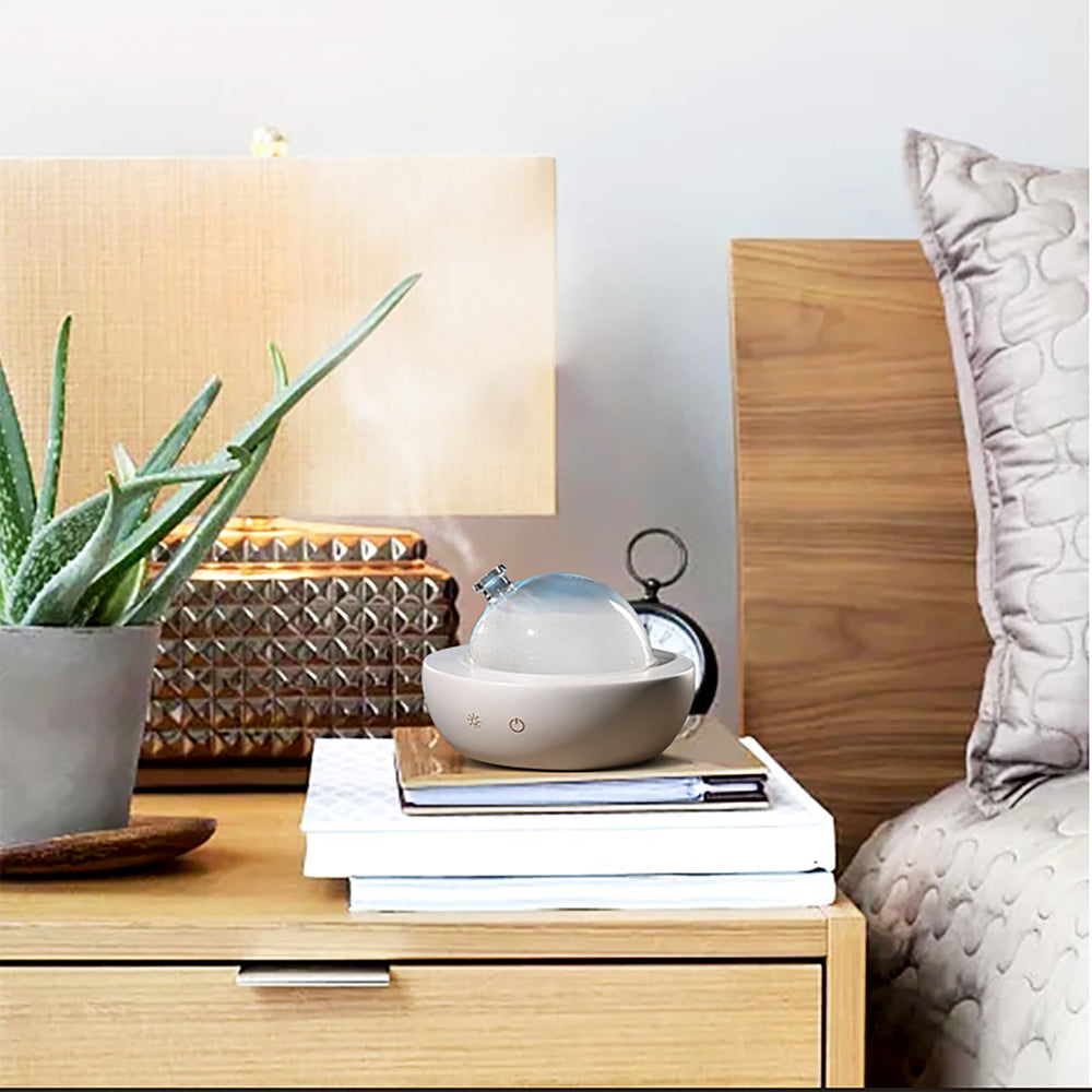 Fancemot diffuser in intermittent mist mode for flexible use.