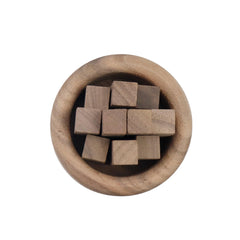 FarBoat wood-base diffuser stand highlights natural wood sheen and decor.
