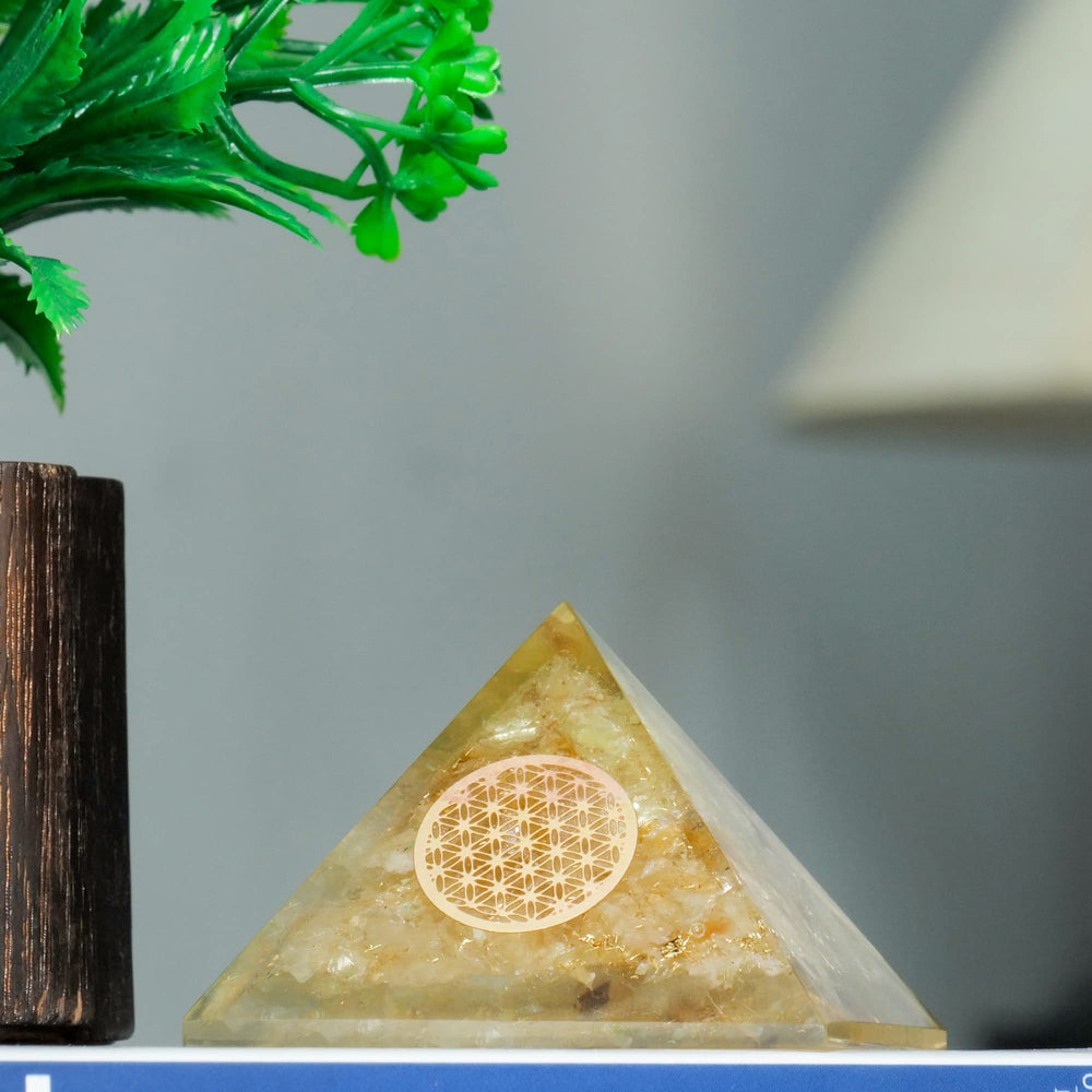 FASHIONZAADI Altar Decor Pyramid makes a thoughtful spiritual gift and decor.