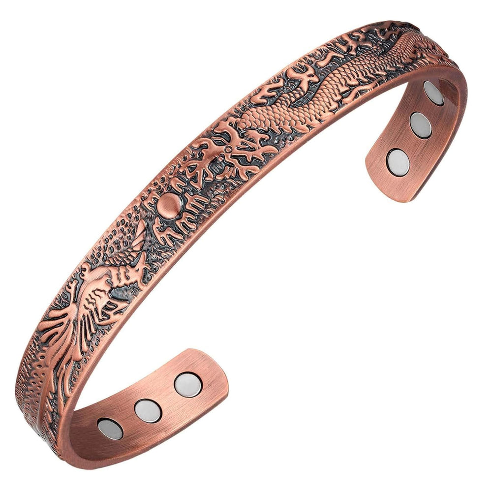 Fashtour copper bracelet closeup shows pure copper and hypoallergenic finish