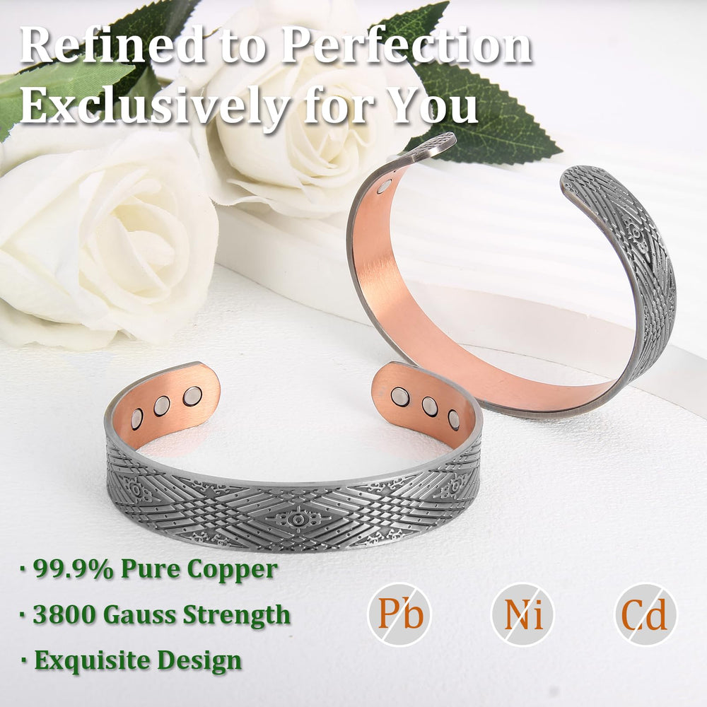 Fashtour copper bracelet on wrist demonstrates adjustable fit for most sizes.